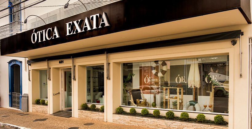 Fachada da Ótica Exata — Centro